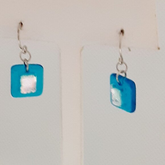 HOST PICK! CLOSET SALE!! New Sterling  silver Ocean blue Dichroic Glass Earrings - Picture 6 of 12